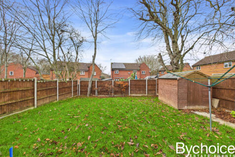 CAM05454G0-PR0093-STILL025