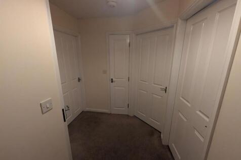 Hallway.jpeg