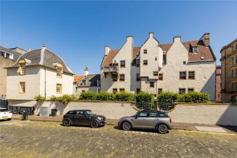 10 bed, 6 bath Detached in Edinburgh - Photo 54