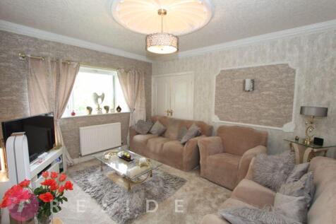 Second Lounge/Bedroom Five