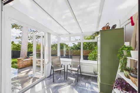 Conservatory- Mark Stephens EweMove Newmarket and