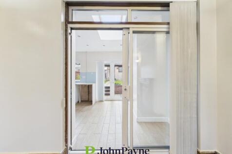 Through Lounge/Diner