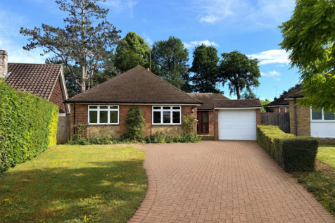 8 hardwick road front shot.png