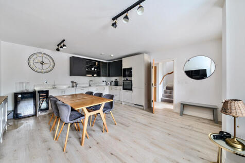 1341697-21-68a6fd...