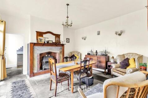 Manchester Road (20).jpg