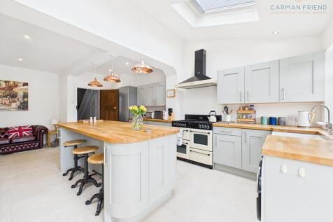 Kitchen/Dining/Living Room