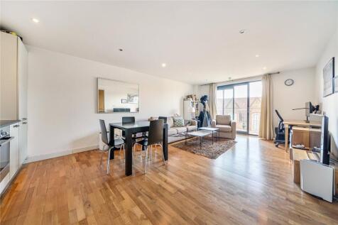 Reception/Kitchen