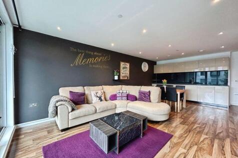 Living Room/ Kitchen/ Diner