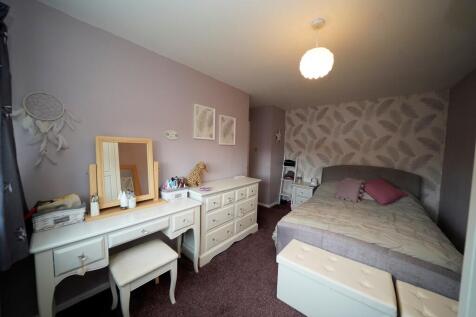 Master Bedroom 2 ...
