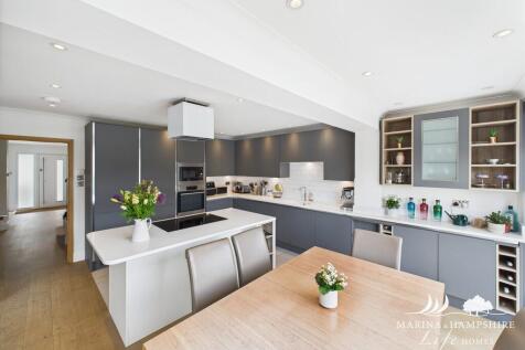 CAM03691G0-PR0061...