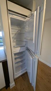 Integrated fridge...