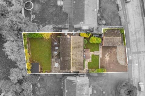 Tanglewood, 16 Fir Tree Lane