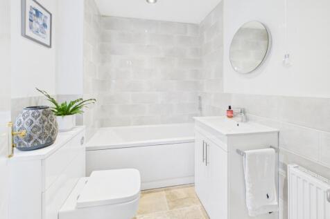EweMove - Spalding - Shearers Drive - Bathroom