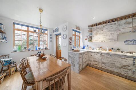 Breakfast Room