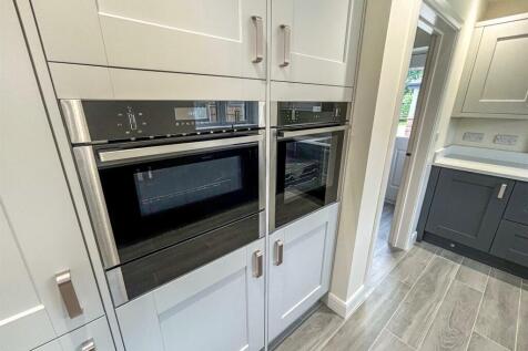 Additional Photograph