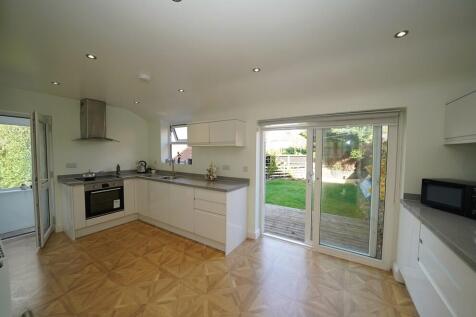 Kitchen breakfast...