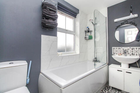 First Floor Bathroom