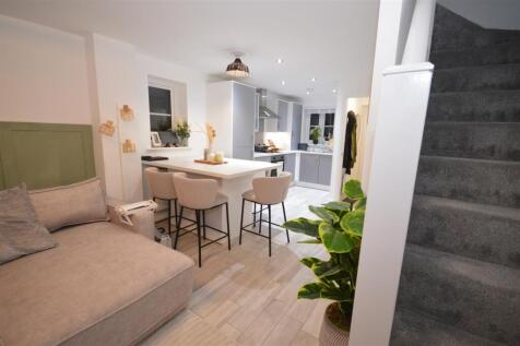 Kitchen/Living/Dining Area