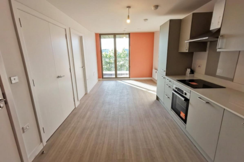 Kitchen / Lounge