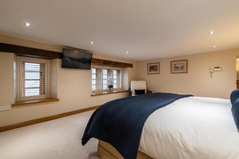 5 bed, 4 bath Semi-Detached in Sheffield - Photo 28