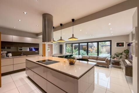 Dining Kitchen/Family Room