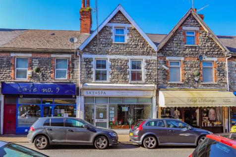 High St-7.jpg
