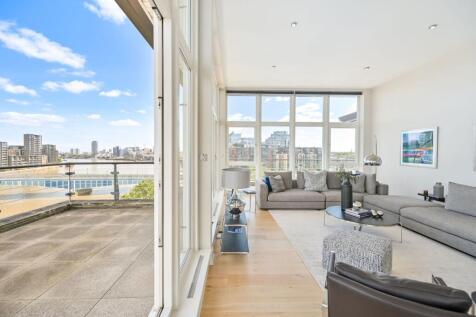 ZERO DEPOSIT AVAILABLE. SHORT LET. An extremely stylish 3 bedroom 7th floor penthouse situated in the sought-after Riverside West development and boasting amazing entertaining space including a 50' ba