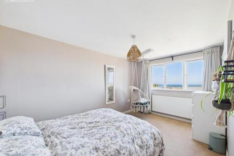 Bedroom 3 .1.jpg