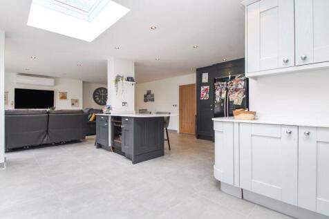 Kitchen/Diner/Family Room