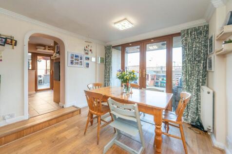 KITCHEN, DINER, SITTING ROOM AND LIVING ROOM