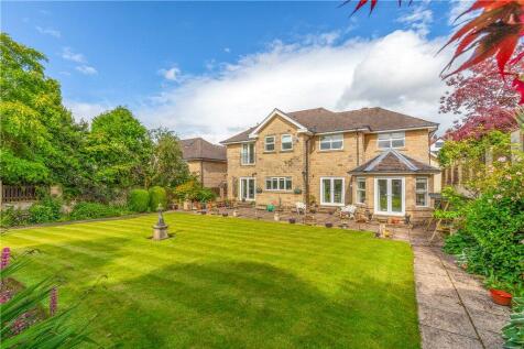 Rear Aspect & Garden