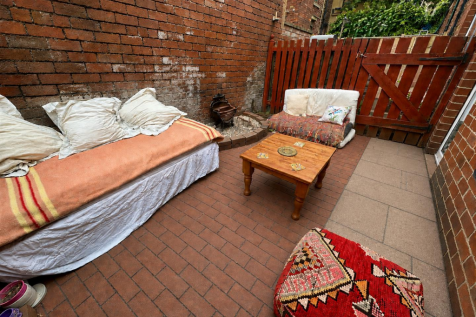 23 George Street - Rear.png