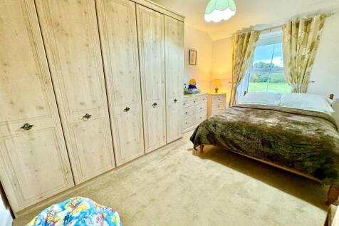 PHOTO-2024-10-22-07-31-30 (4).jpg