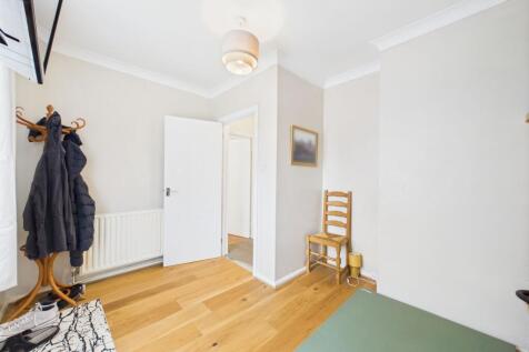 Dining Room / Bedroom 3