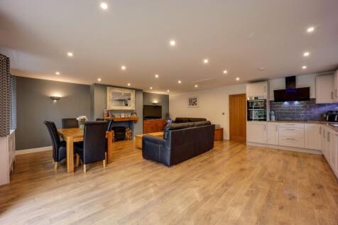 Kitchen/Diner/Lounge