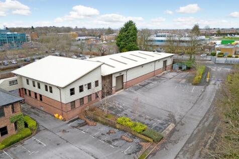 Light Industrial to rent in harrogate