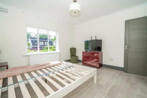 Bedroom 1 B