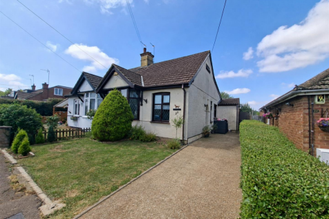 23 Northampton Lane South