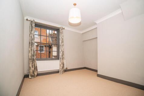 The Jolly Toper, 13 Southgate Street [Bedroom Two]