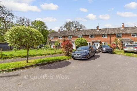 Driveway/Parking. Nn