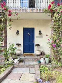 19 Baytree Close-11.jpg