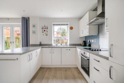 1388215-10-693829...