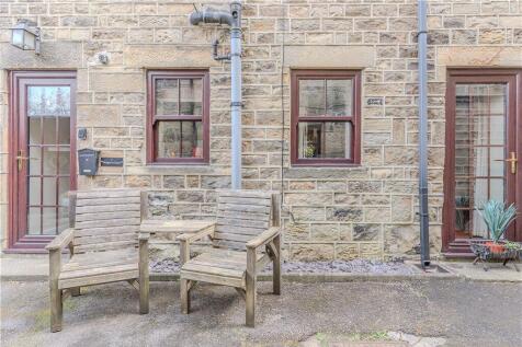 1 Badgers Court