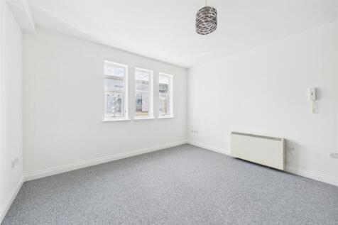 84 - 86 Stapleton Rd St Jude's, Bristol BS5 0PW |