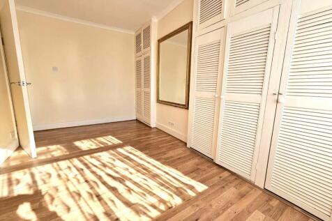 5b63f113-7c47-46c...