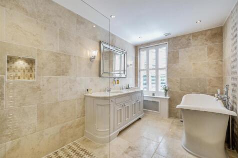 Principal Ensuite