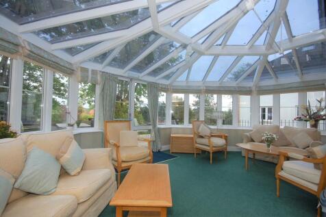 Communal Lounge