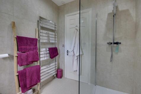 Ensuite Shower Room