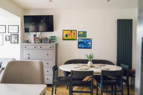 Cegin a &#39;Stafell Fwyta / Open Plan Kitchen Diner