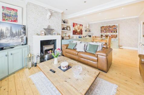 Living/ Dining Room